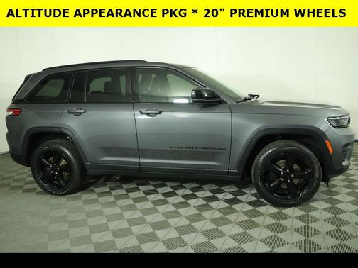 2023 Jeep Grand Cherokee Altitude