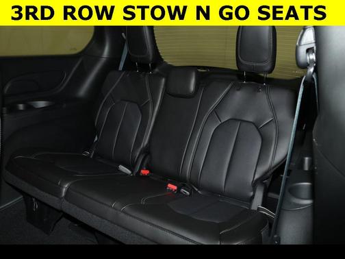 2026 Chrysler Pacifica L