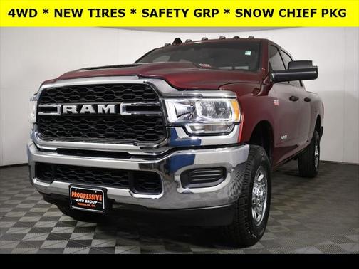 2021 RAM 2500 Tradesman Crew Cab 4x4 6'4' Box