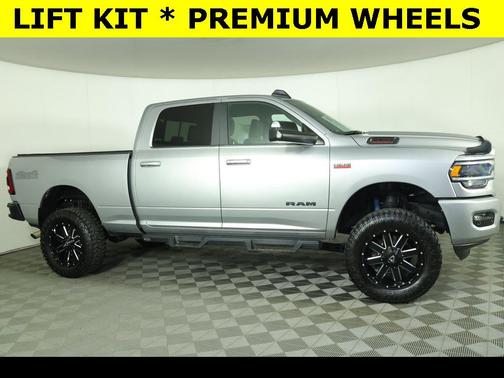 2022 RAM 2500 Big Horn Crew Cab 4x4 6'4' Box