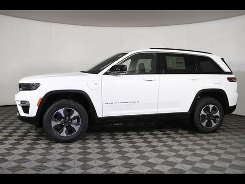 Bright White Clearcoat 2025 Jeep Grand Cherokee 4xe Anniversary Edition