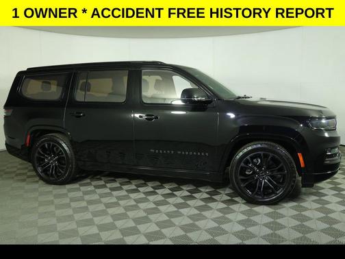 Diamond Black Crystal Pearlcoat 2023 Jeep Grand Wagoneer Series III Obsidian 4x4