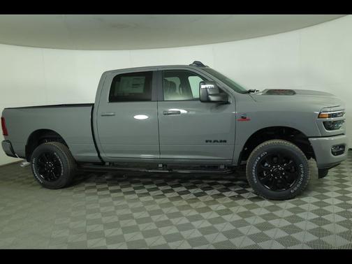 2026 RAM 3500 Laramie Crew Cab 4x4 6'4' Box