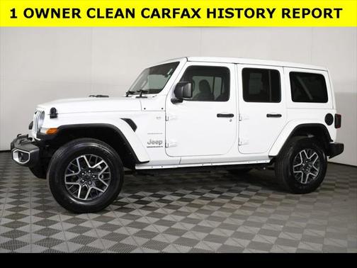 2024 Jeep Wrangler 4-Door Sahara 4x4