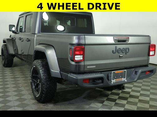 2022 Jeep Gladiator Sport S