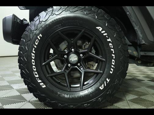 2022 Jeep Gladiator Sport S