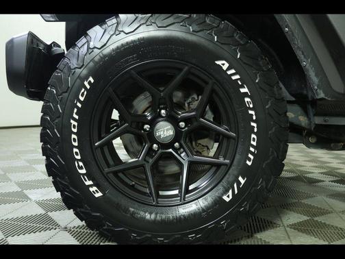 2022 Jeep Gladiator Sport S