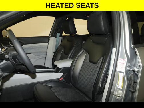 Billet Silver Metallic Clearcoat 2023 Jeep Compass Latitude 4x4