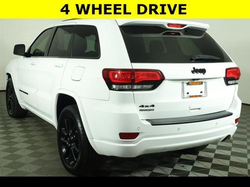 2021 Jeep Grand Cherokee Laredo