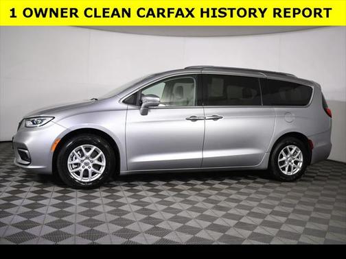 2021 Chrysler Pacifica Touring L