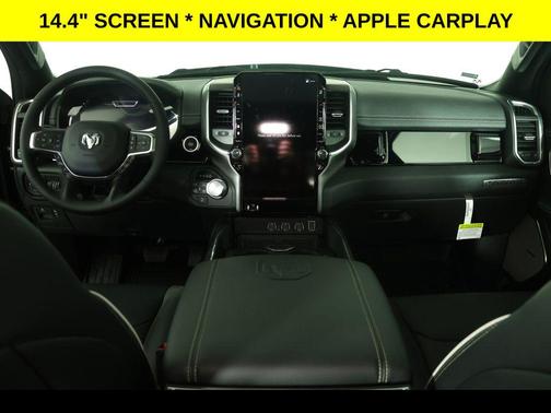 Diamond Black Crystal Pearlcoat 2026 RAM 1500 Laramie