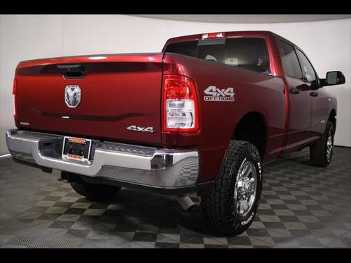 2021 RAM 2500 Tradesman Crew Cab 4x4 6'4' Box