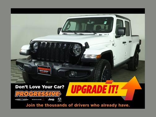 Bright White Clearcoat 2023 Jeep Gladiator Willys 4x4