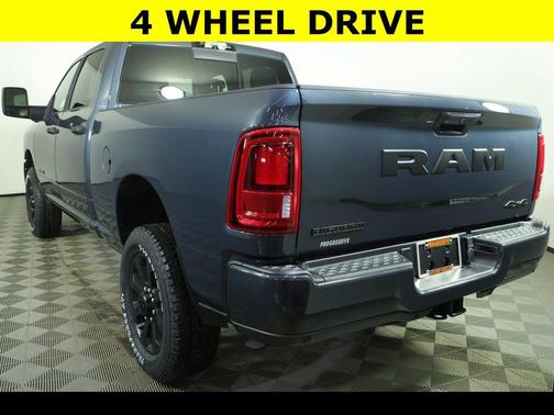 2026 RAM 2500 Big Horn Crew Cab 4x4 6'4' Box