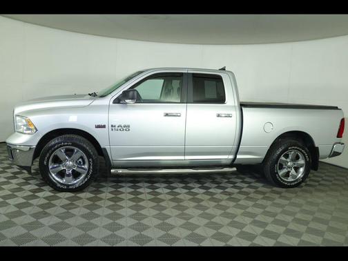 Bright Silver Metallic Clearcoat 2018 RAM 1500 Big Horn