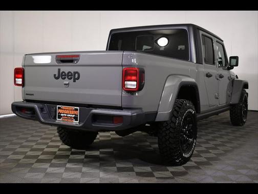 2021 Jeep Gladiator Willys 4x4