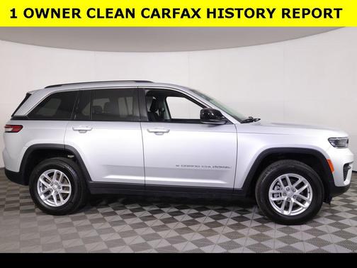 2023 Jeep Grand Cherokee Laredo