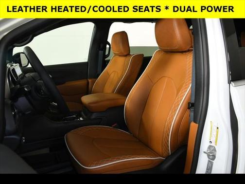 2025 Chrysler Pacifica L