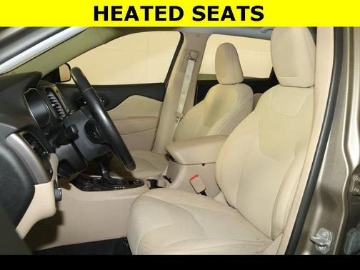 2020 Jeep Cherokee Latitude