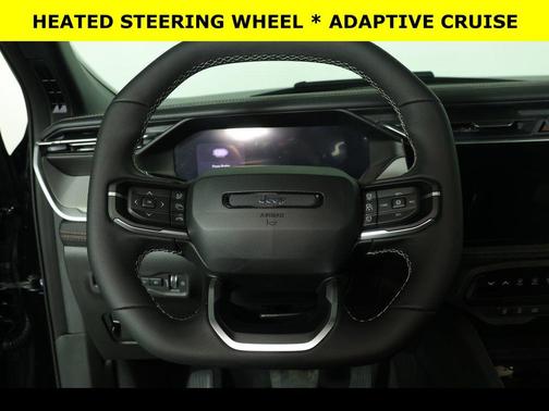 2026 Jeep Cherokee Laredo 4x4