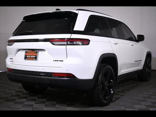 2023 Jeep Grand Cherokee Limited X