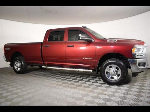 2019 RAM 2500 Tradesman Crew Cab 4x4 8' Box
