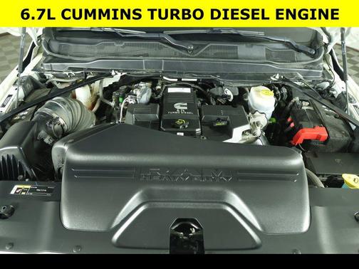 2023 RAM 2500 Laramie Crew Cab 4x4 6'4' Box