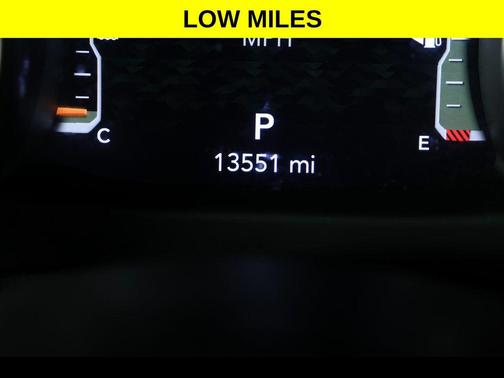 Bright White Clearcoat 2023 Jeep Wrangler Sport S