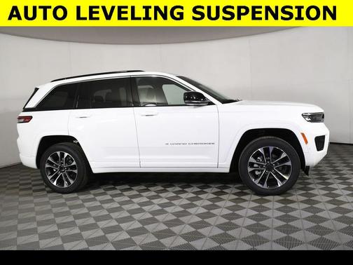 2025 Jeep Grand Cherokee Overland