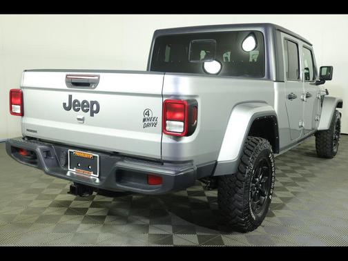 2021 Jeep Gladiator Willys 4x4