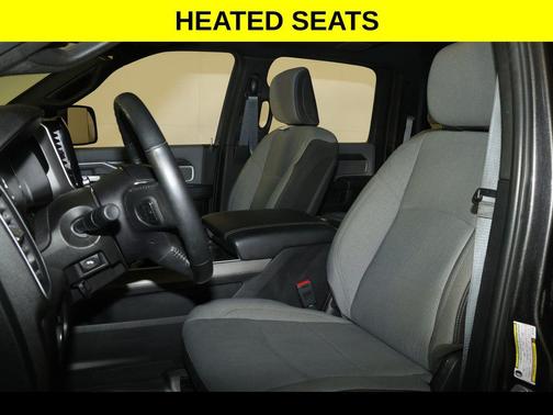 2022 RAM 2500 Big Horn Crew Cab 4x4 6'4' Box