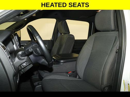 Bright White Clearcoat 2024 RAM 2500 Big Horn Crew Cab 4x4 6'4' Box