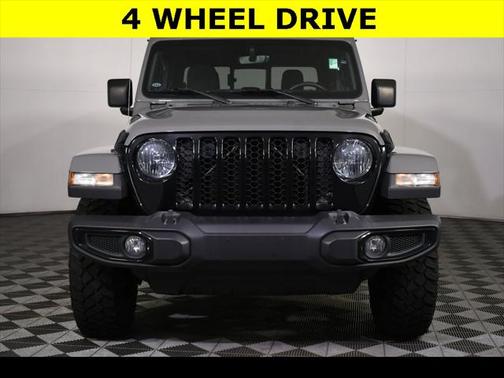 2021 Jeep Gladiator Willys 4x4