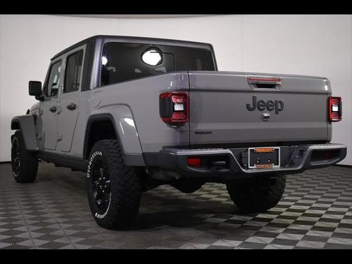 2021 Jeep Gladiator Willys 4x4