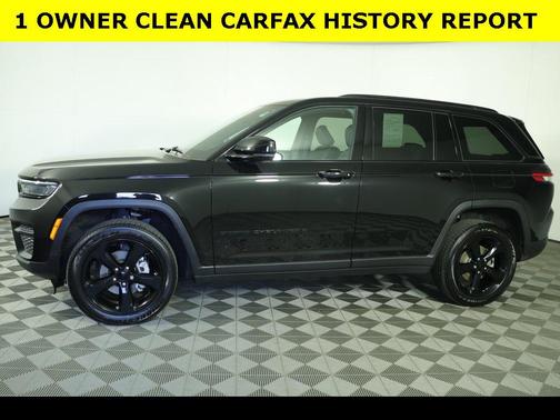 2022 Jeep Grand Cherokee Altitude