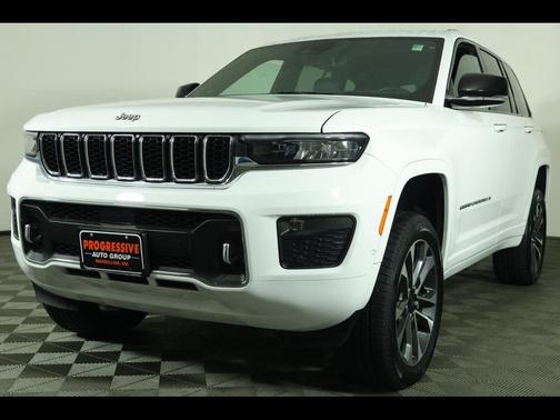 2022 Jeep Grand Cherokee Overland