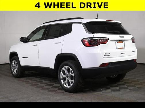 2025 Jeep Compass Latitude