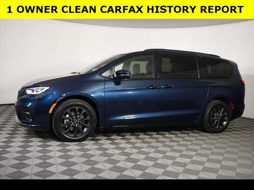 2021 Chrysler Pacifica Touring L