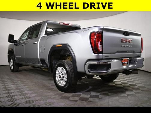 2025 GMC Sierra 2500 SLE