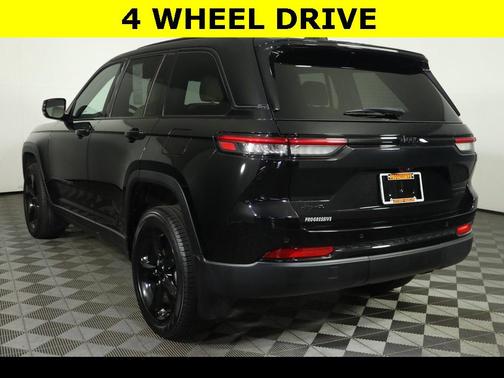 2023 Jeep Grand Cherokee Limited X