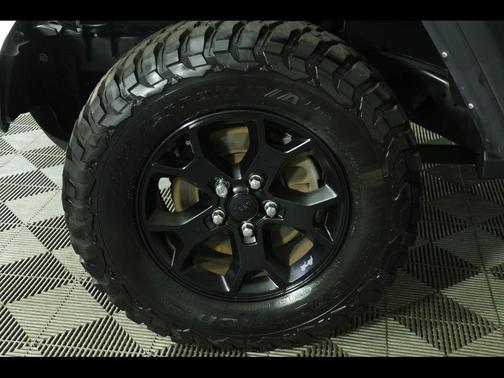 Sarge Green Clearcoat 2023 Jeep Wrangler Sport S