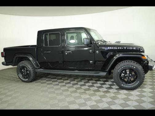2025 Jeep Gladiator High Tide