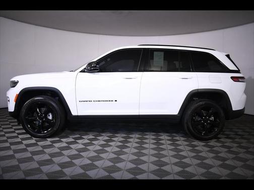 2023 Jeep Grand Cherokee Altitude