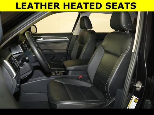 2022 Volkswagen Atlas 3.6L SE w/Technology