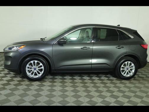 Magnetic Metallic 2020 Ford Escape SE