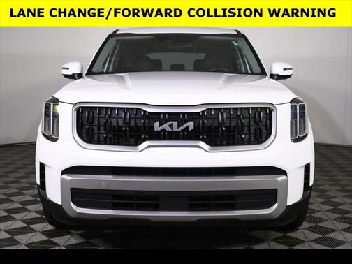 2023 Kia Telluride LX