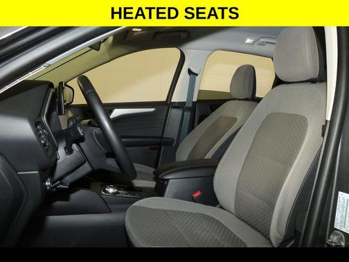 Carbonized Gray Metallic 2022 Ford Escape SE