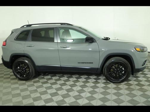 2023 Jeep Cherokee Altitude