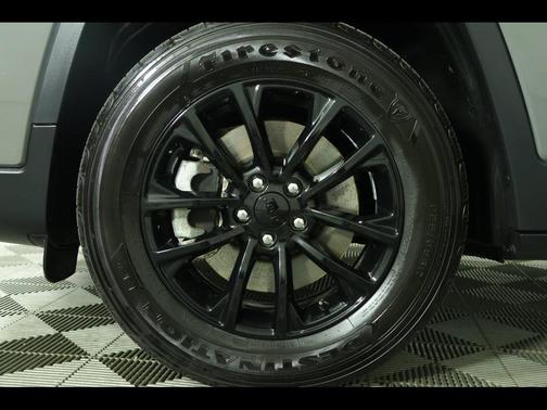 2023 Jeep Cherokee Altitude