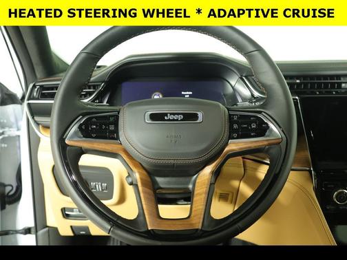 2025 Jeep Grand Cherokee Summit